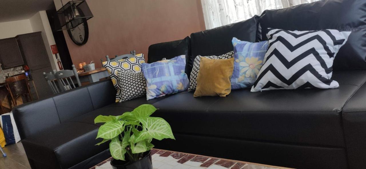 Rebak Place- A Bright & Charming Getaway Marsaskala