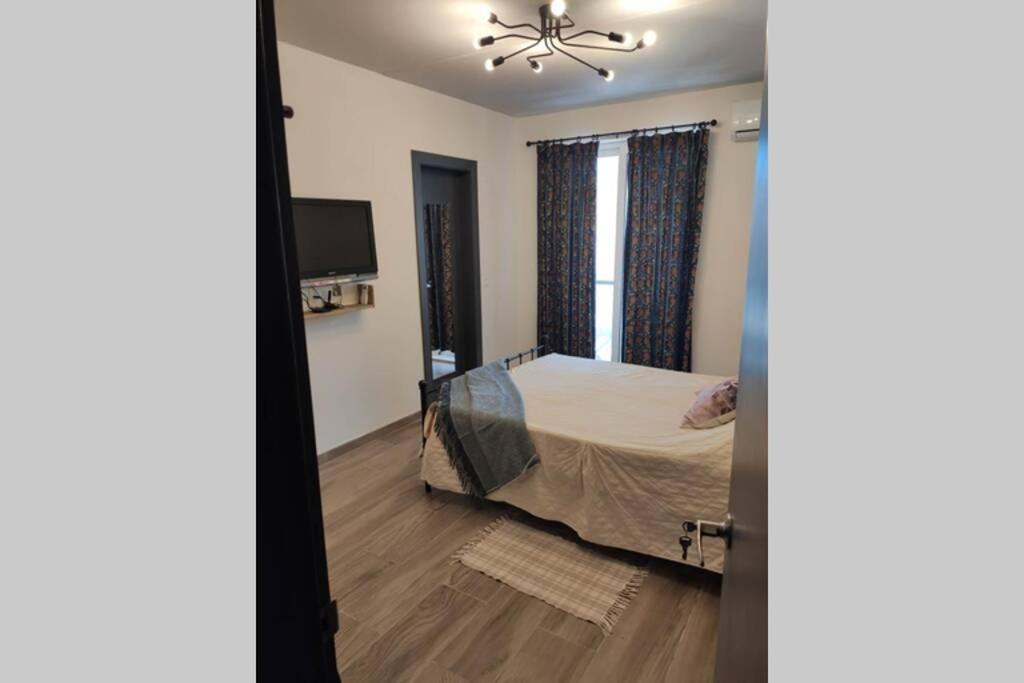 Apartment Rebak Place- A Bright & Charming Getaway