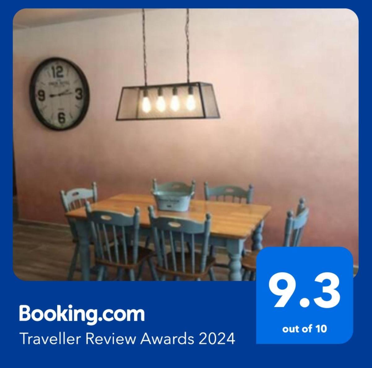 Apartment Rebak Place- A Bright & Charming Getaway Marsaskala